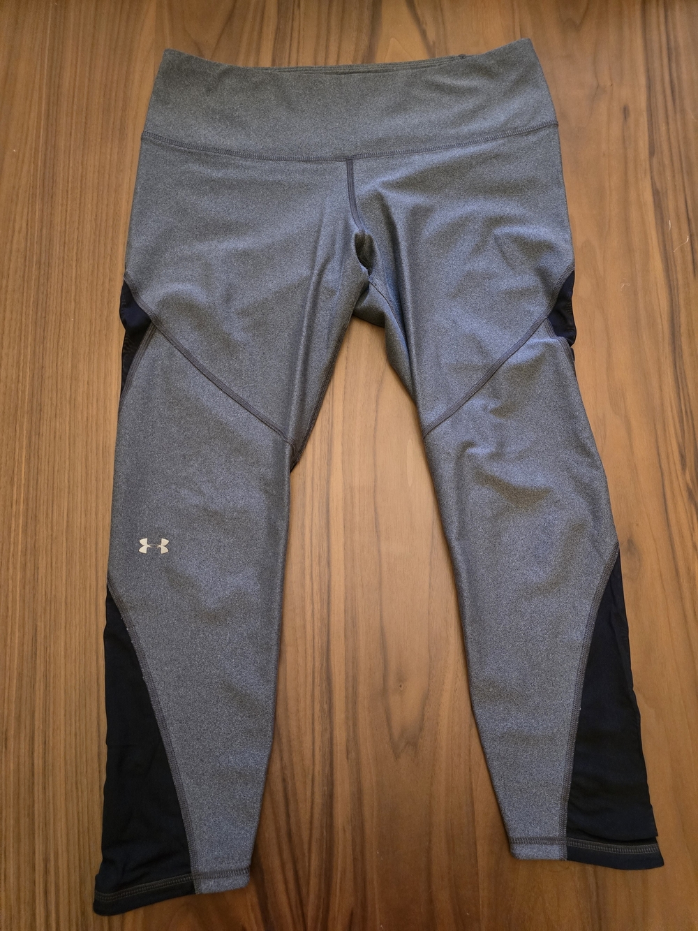 Under Armor Heatgear Compression Ankle Crop Mesh Legging Size Large Gray /Black